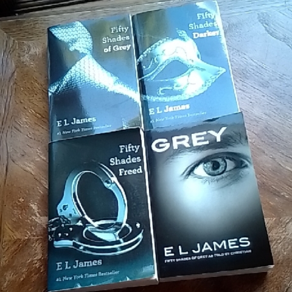 Fifty Shades Of Grey Book Set by E L James